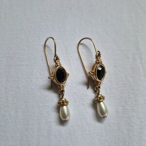 Elegant Gold and Black Drop Earrings